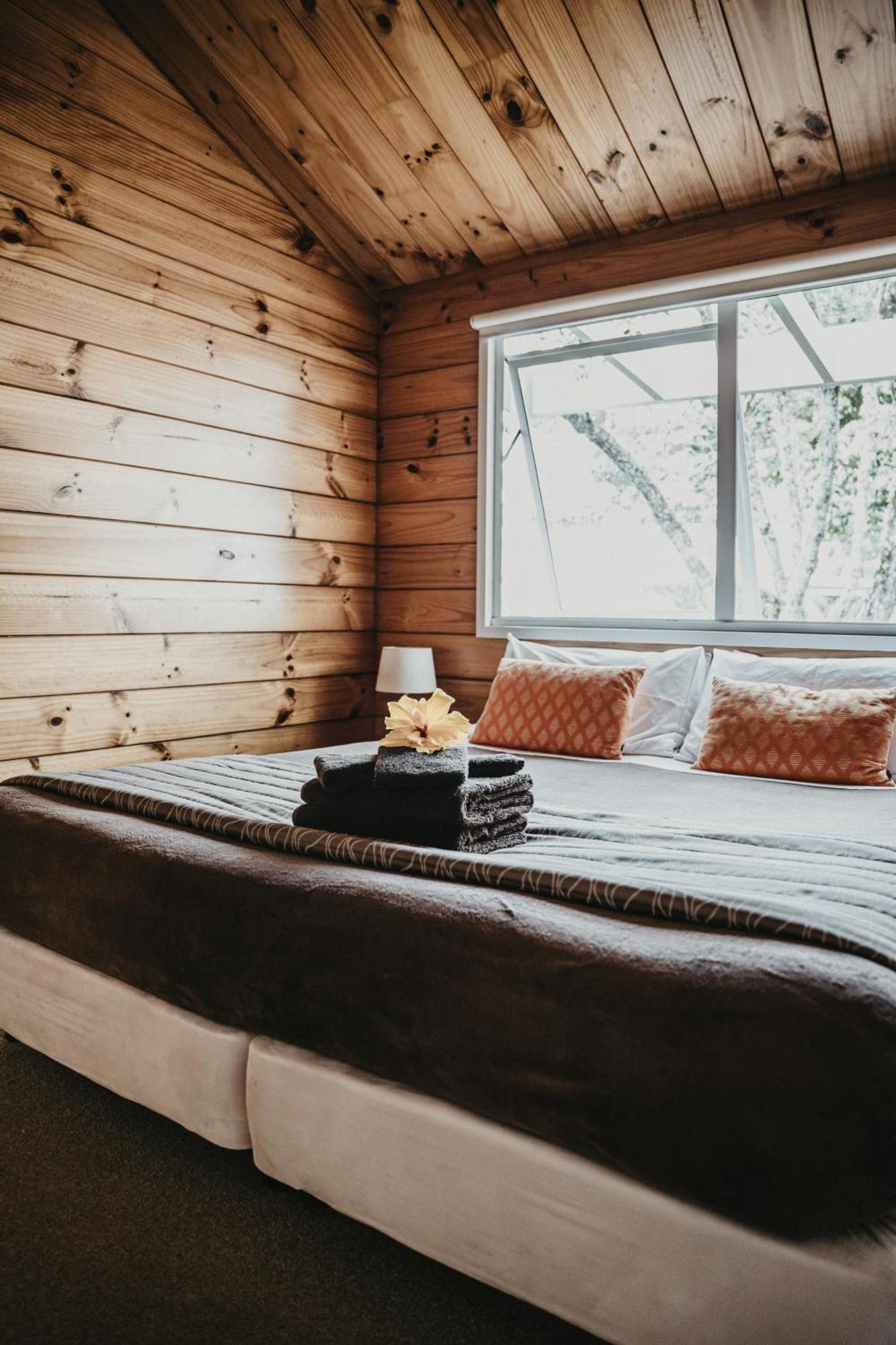 Tatahi Cove Back Packer Hostel Hahei Bagian luar foto