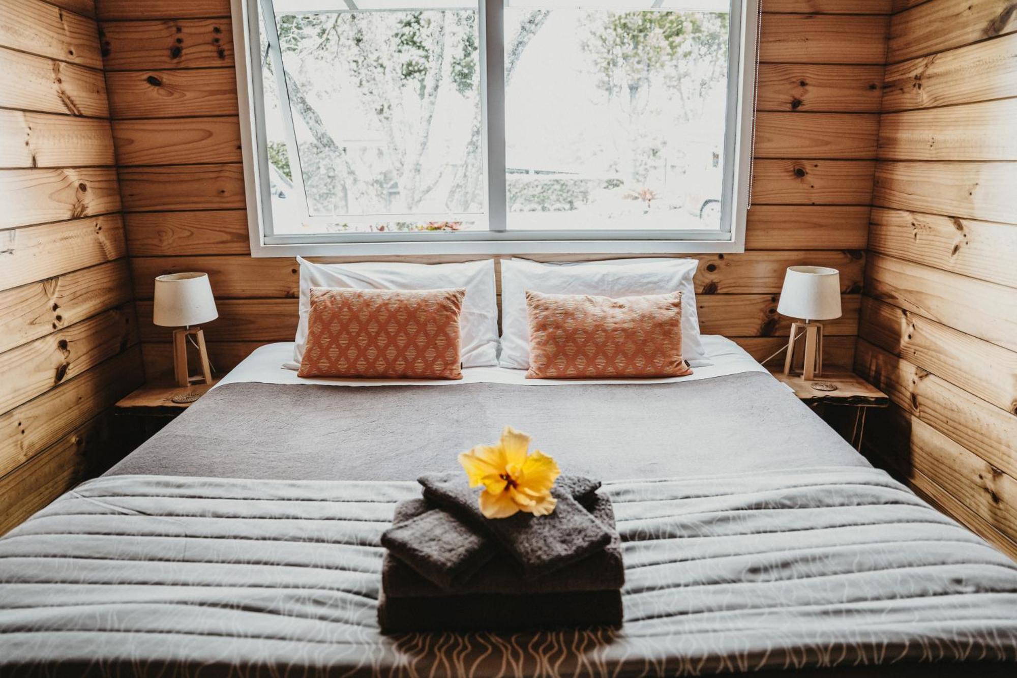 Tatahi Cove Back Packer Hostel Hahei Bagian luar foto